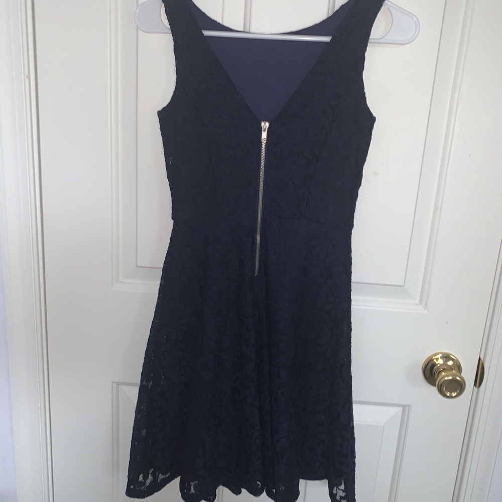 Dress - Picture 4 of 5